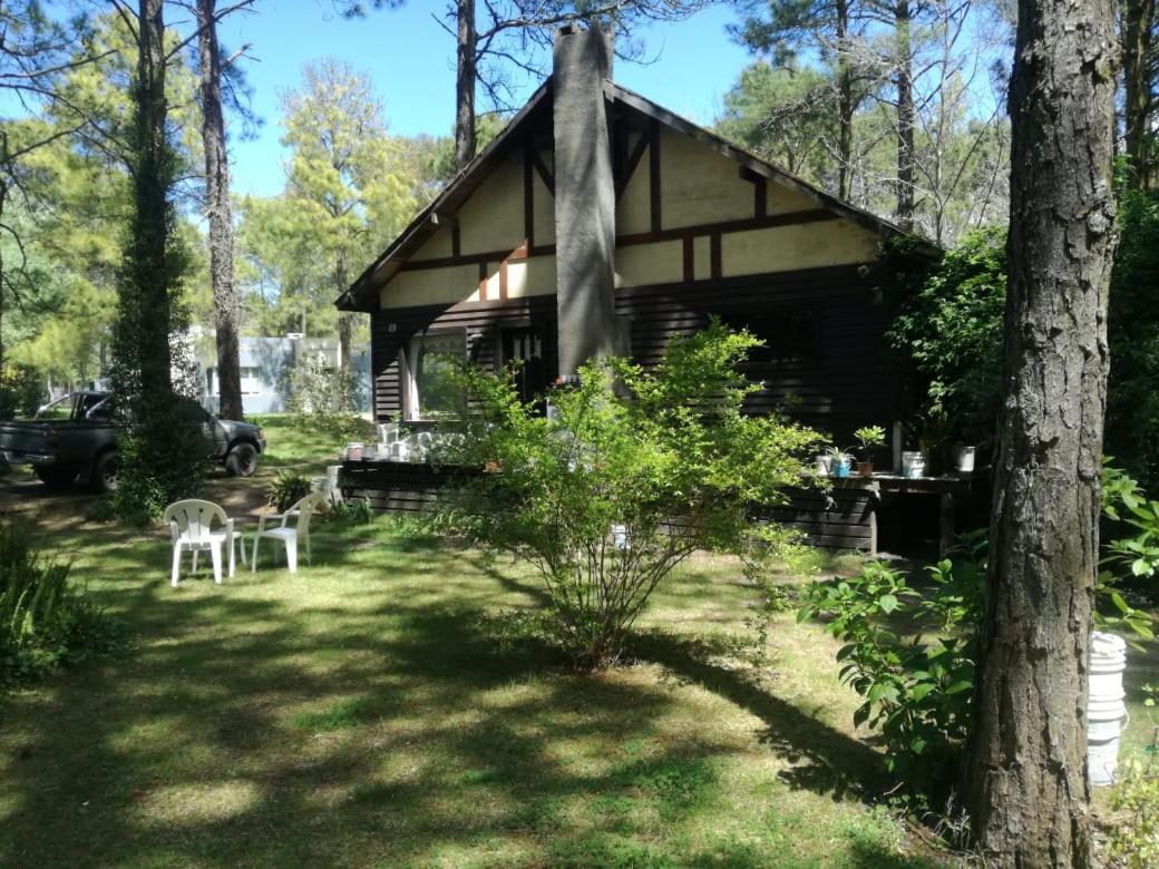 Cabana En Carilo Villa Eksteriør bilde